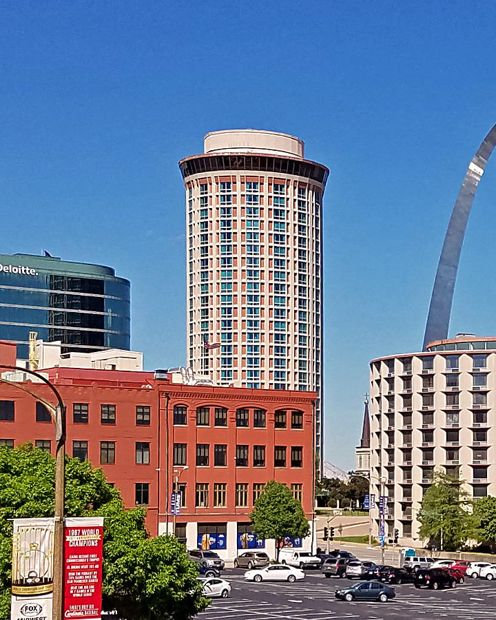 Millennium Hotel Saint Louis Tower I by Ryan Hildebrand