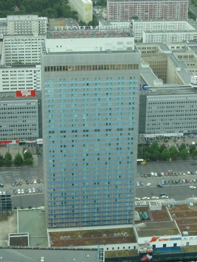 Park Inn Berlin Alexanderplatz by Tomi Eronen