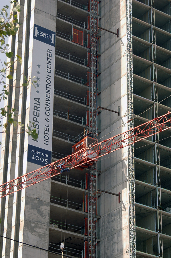 Hesperia Tower by David Guija