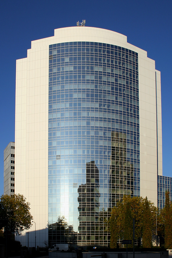 Ventura by Daniel Kieckhefer