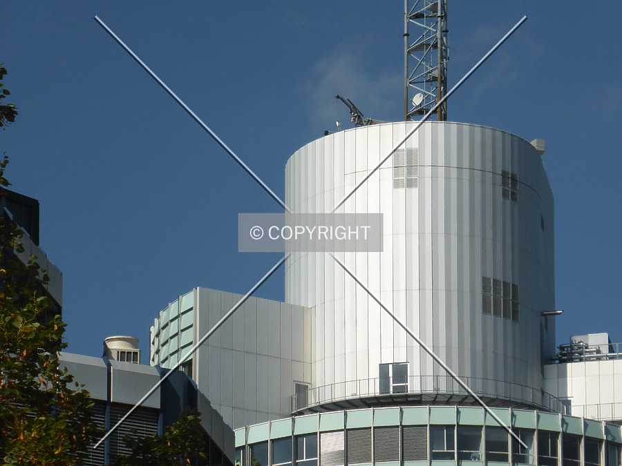 Taunus Tower by Nephilim