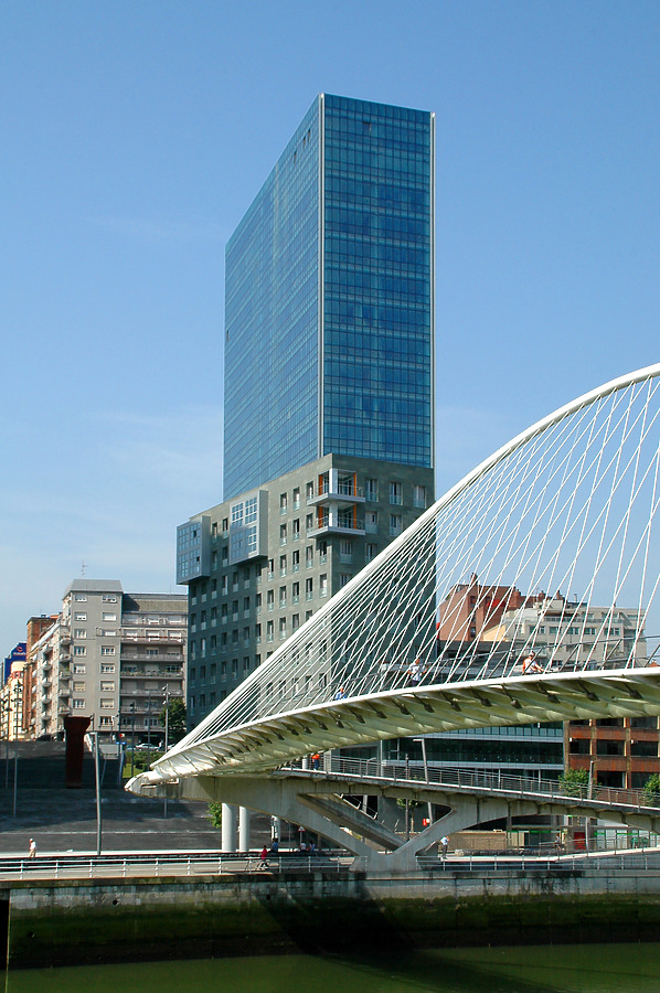 Isozaki Atea I by John Bek