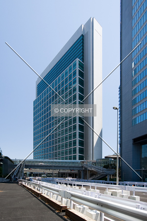 Tokyo Shiodome Building by Serdica