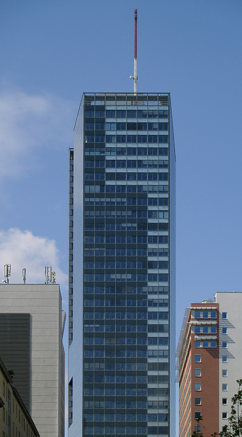 IZD Tower by Cesar Serrano