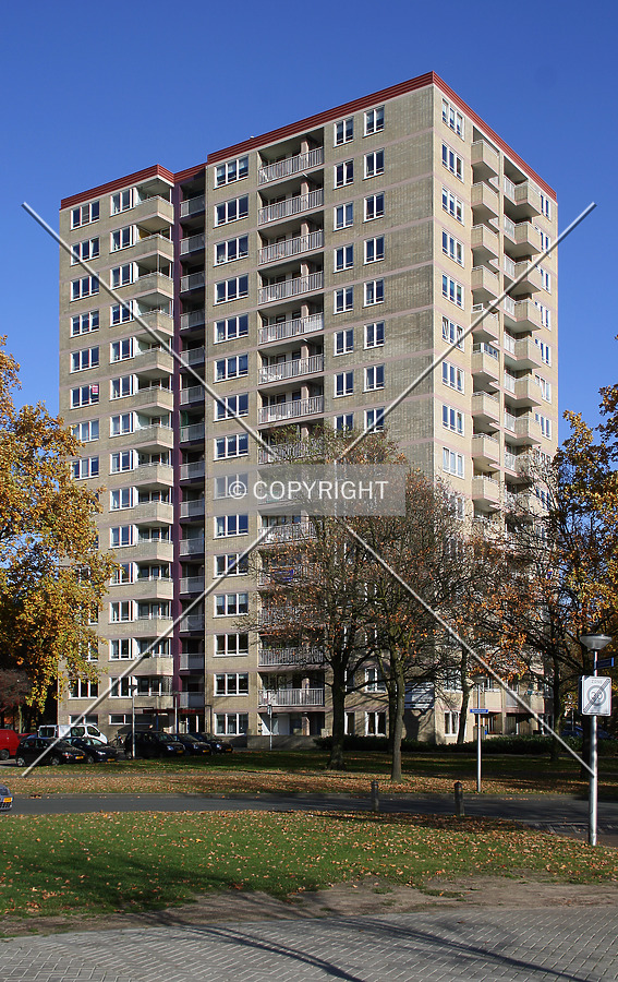 Vanekerstraat 129-363 by René Hogendijk