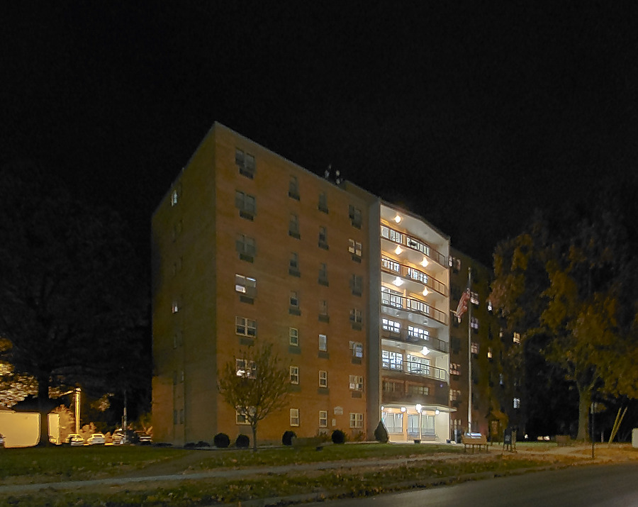 Braner Building by Ryan Hildebrand