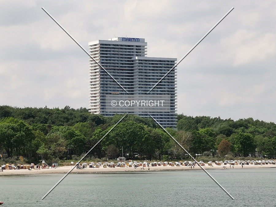 Maritim Golf and Sport Hotel by Nephilim