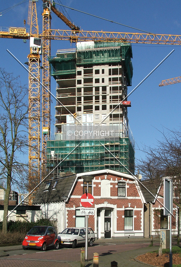 Alphatoren by René Hogendijk