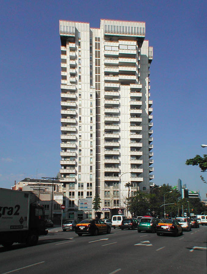Edificio Atalaya by David Guija