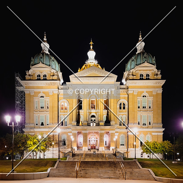 Iowa State Capitol by Ryan Hildebrand