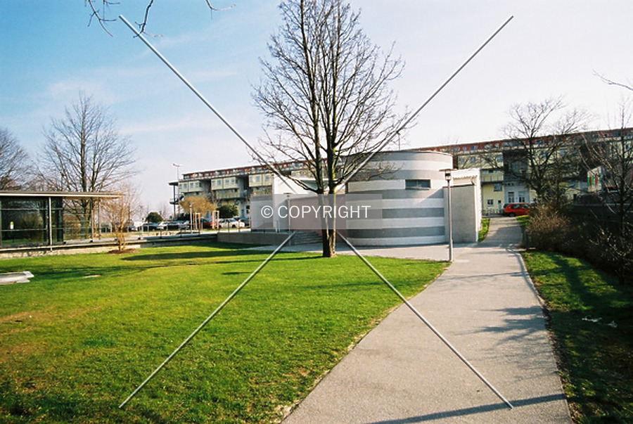 Hindemithstraße 39 by Nephilim