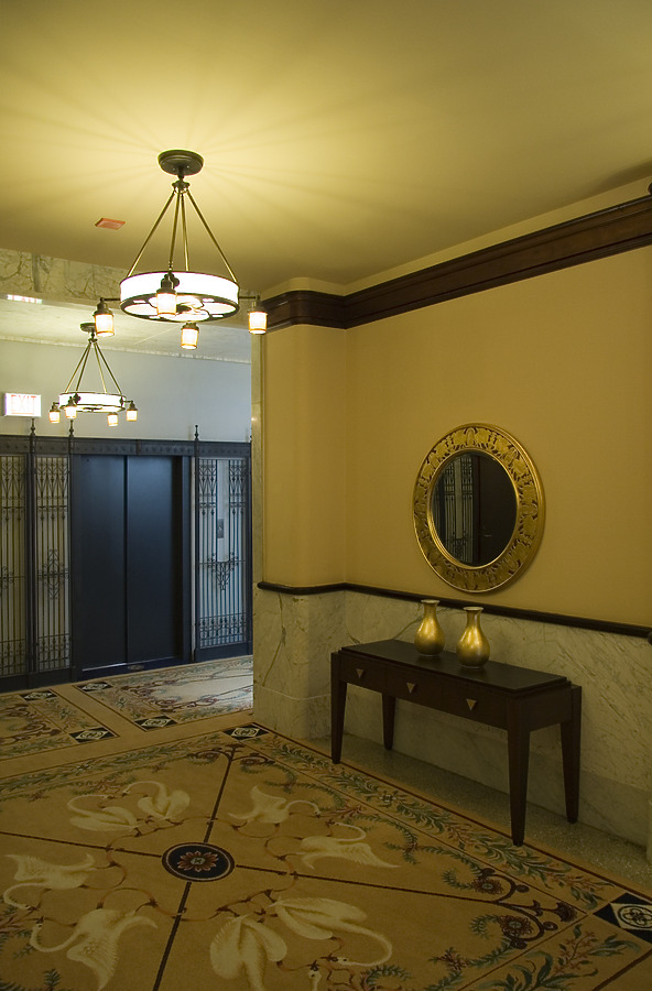 Reliance Building by Pavel Toczynski