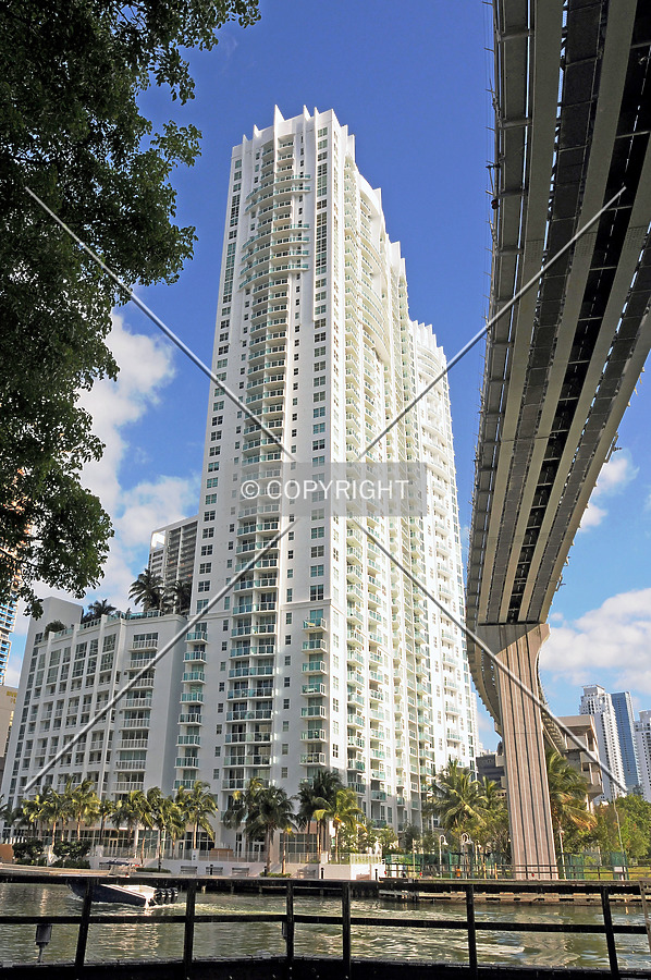 Brickell on the River North Tower by Jorge Molina