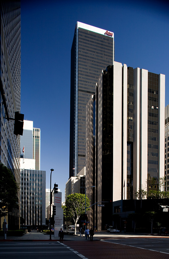 Aon Center by Pavel Toczynski