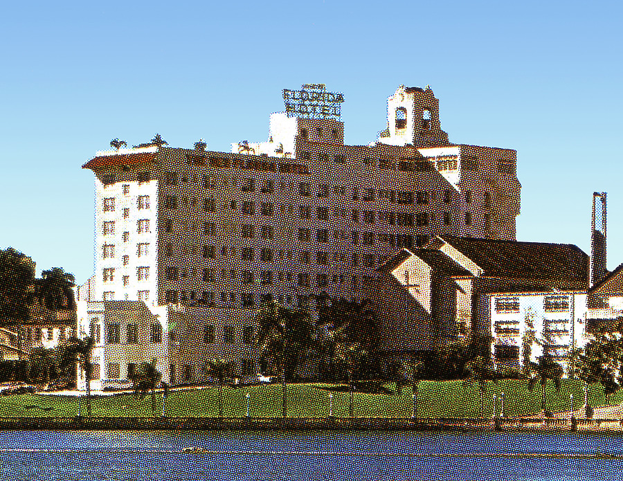 Mirror Lake Tower by Lakeland Chamber of Commerce