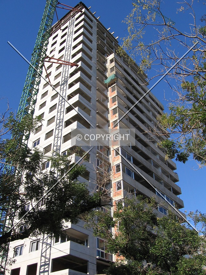 Edificio Esmeralda by Maximiliano Buono