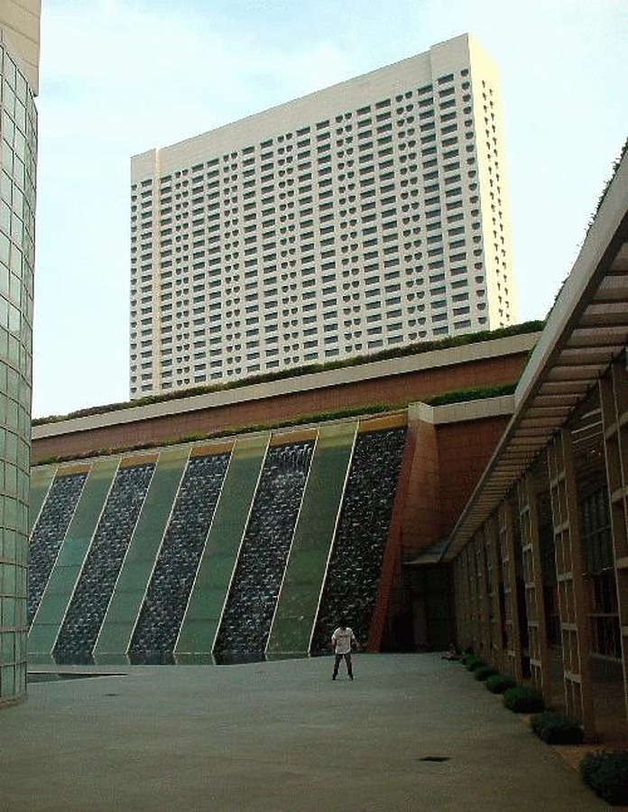 The Ritz-Carlton Millenia Singapore by Edmund Teo