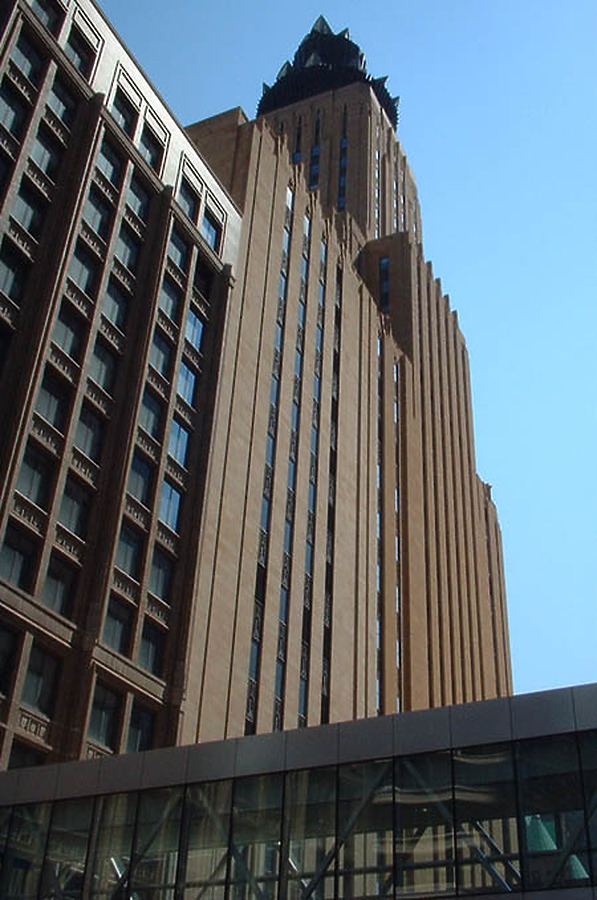 CenturyLink Building by James Peacock