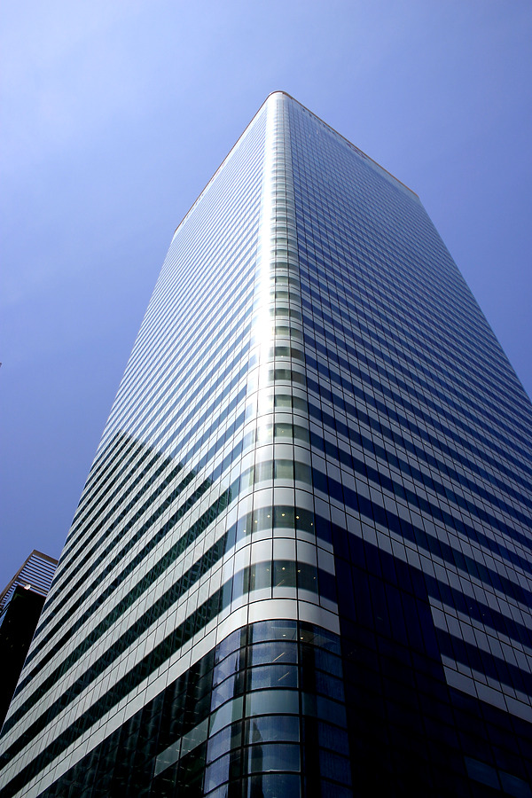 8 Canada Square by Tristram Compton