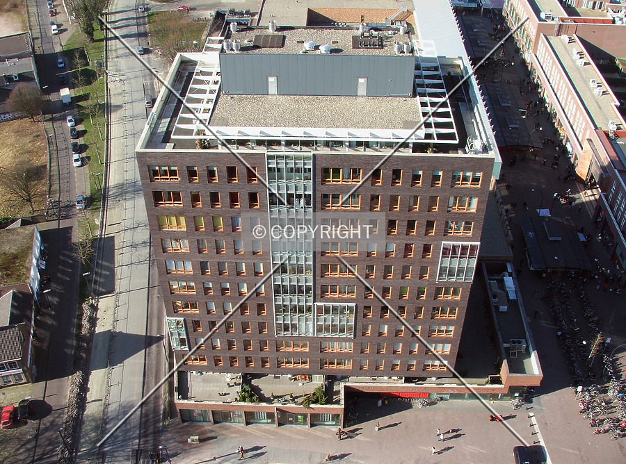 Twentec Residentie by René Hogendijk