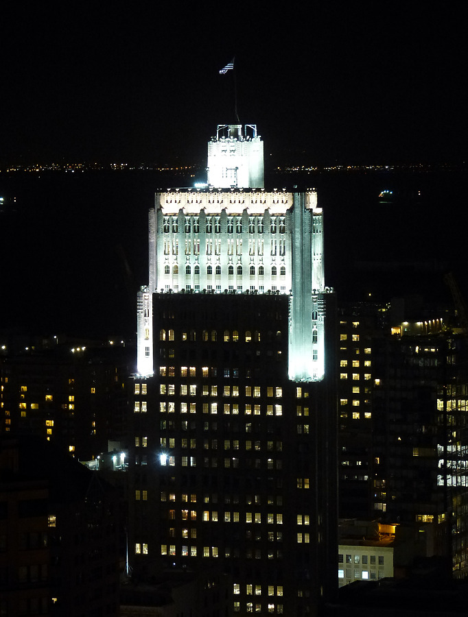 140 New Montgomery Street by Nate Lindsey