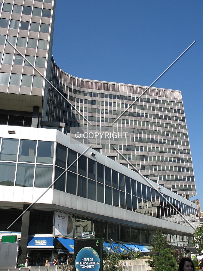 Centre Monnaie / Muntcentrum by Emmanuel D.