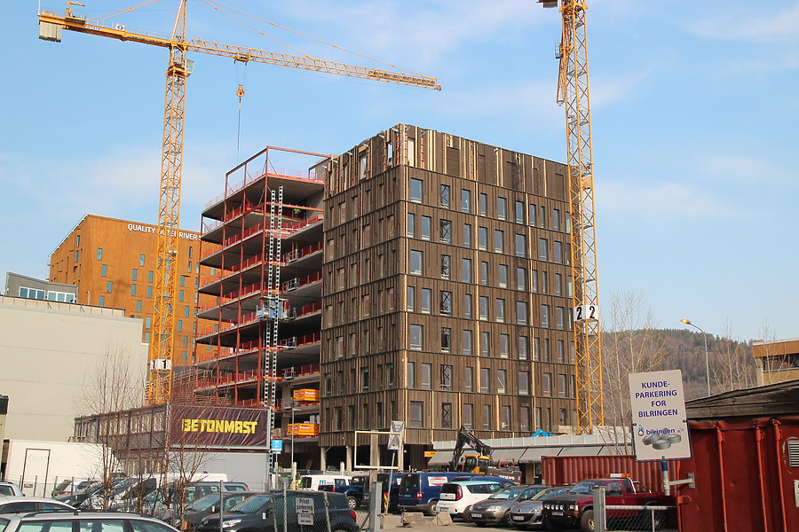 Drammen Business Centre by Kjetil Balog