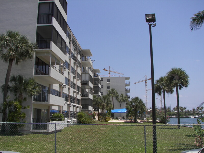Kings Point Imperial Condo