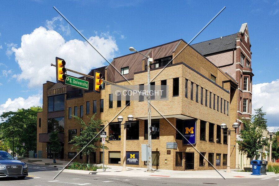 555 South Forest Avenue
