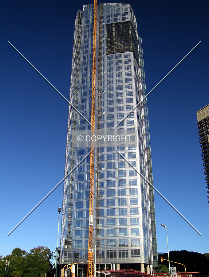 Torre Repsol YPF by Maximiliano Buono