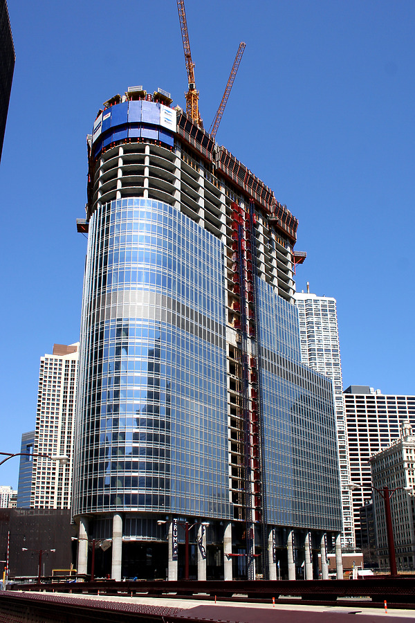 Trump International Hotel & Tower by Daniel Kieckhefer