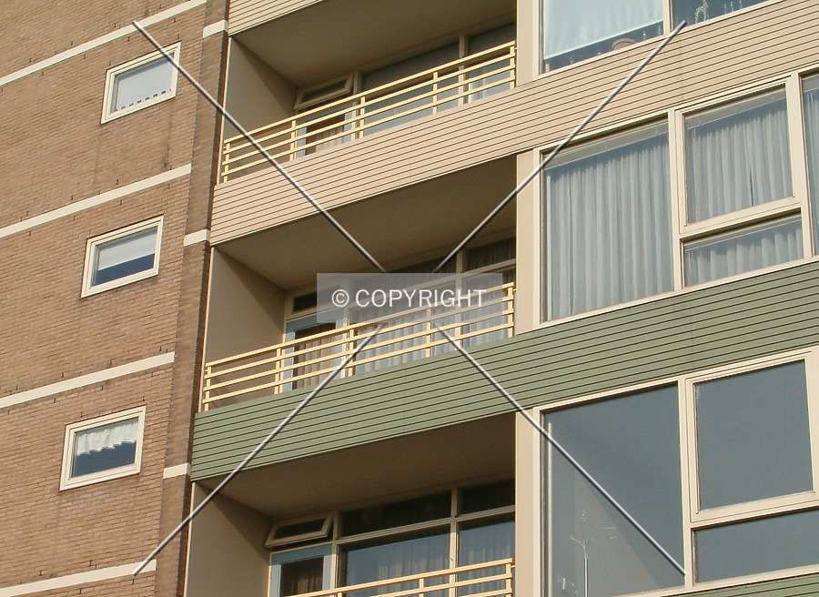 Blijdensteinparkflat by René Hogendijk