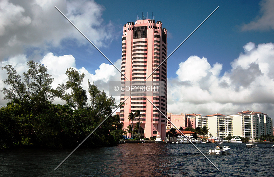 Boca Raton Club Tower by Jorge Molina