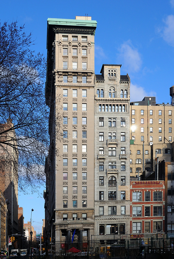 Chase Manhattan Bank Building by David Guija