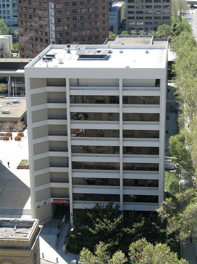 Wells Fargo Building by Jason Ferguson