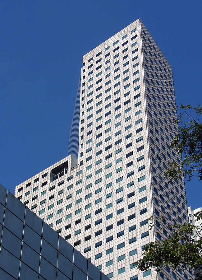 Suntec City Tower 3 by Horst Kiechle