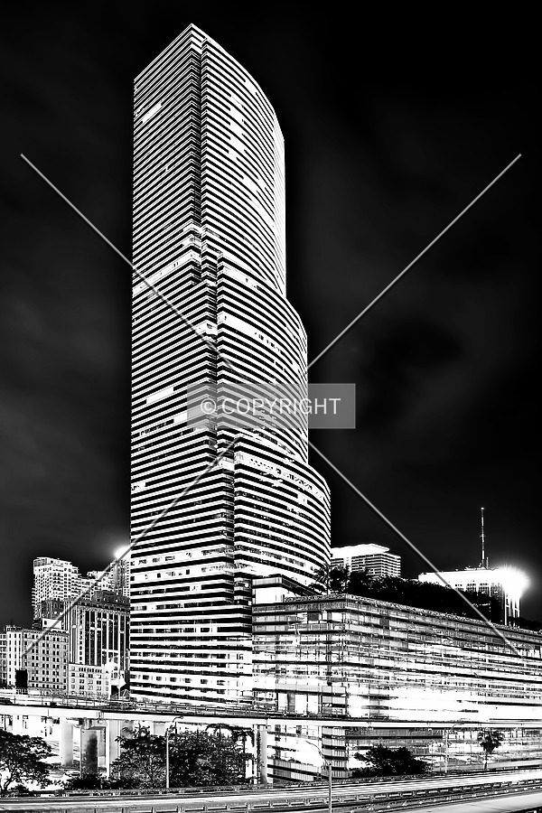 Miami Tower by Jorge Molina