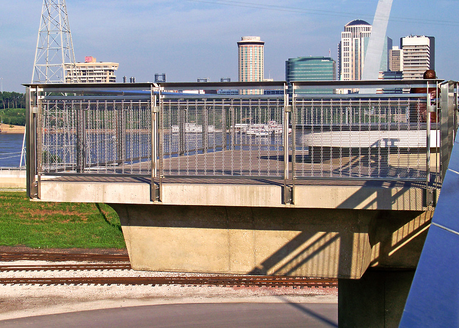 Mississippi River Overlook by Ryan Hildebrand