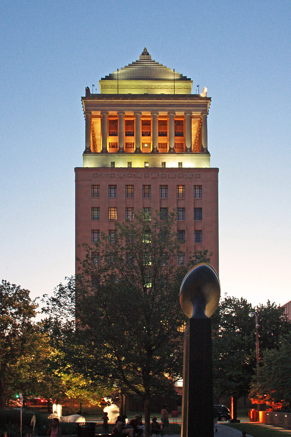 Civil Courts Building by Ryan Hildebrand