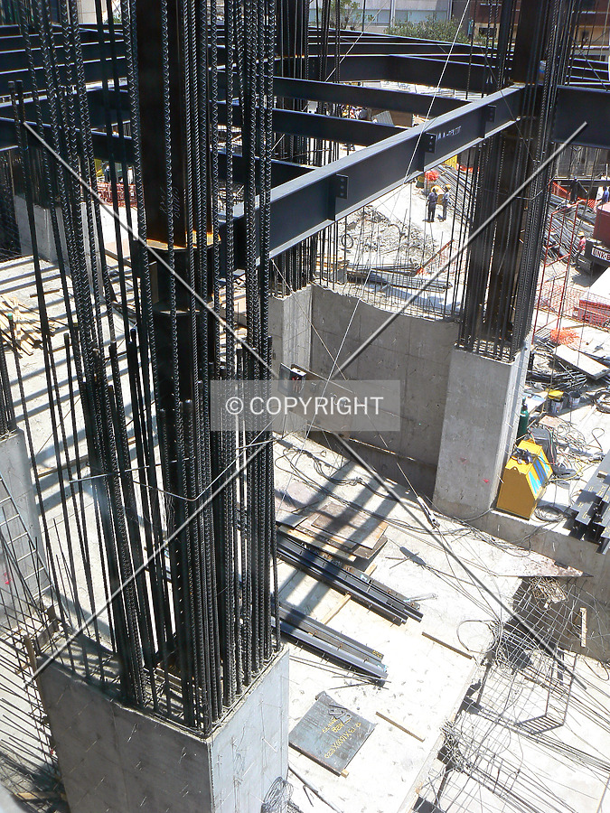 Plaza Residences by Luis Ibáñez