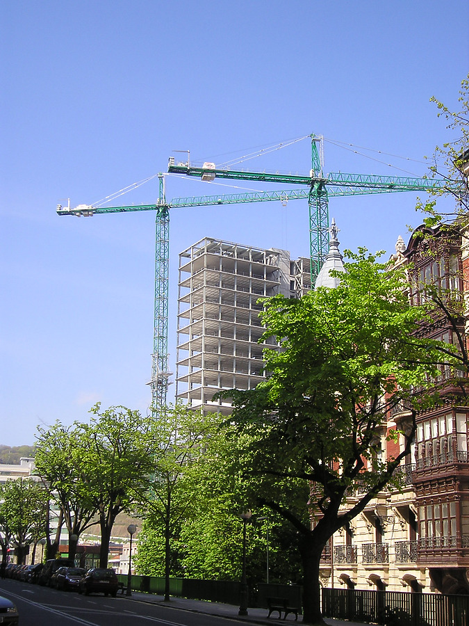 Isozaki Atea I by Mikel Allende