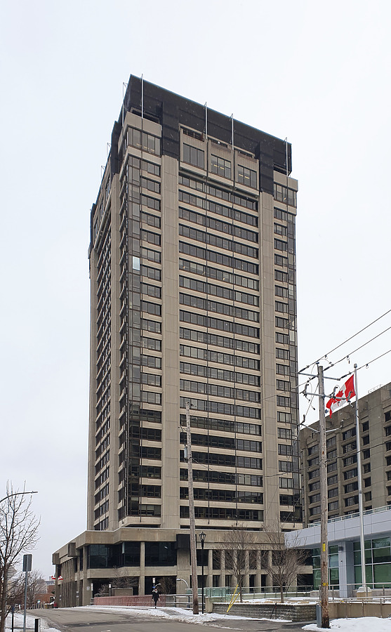 Place du Portage I by Huopa