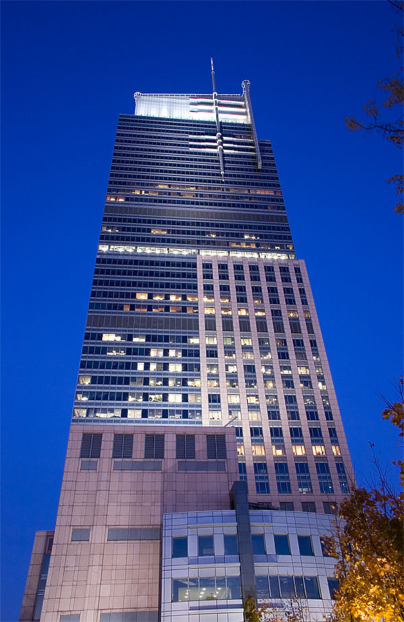Warsaw Trade Tower by Pavel Toczynski