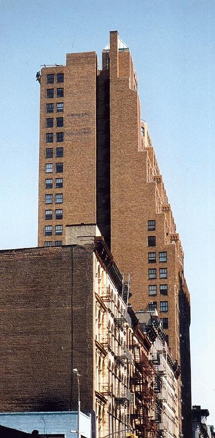 401 Broadway by Nate Lindsey