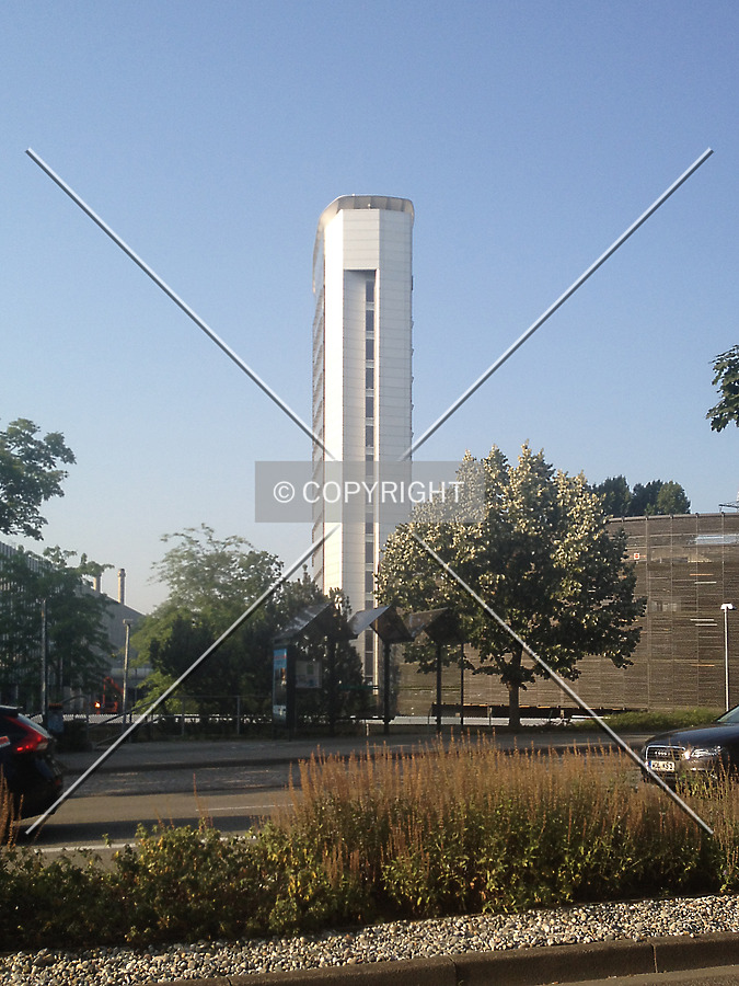 Burda-Hochhaus by Nephilim