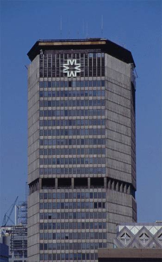 MetLife Building by Scott Murphy