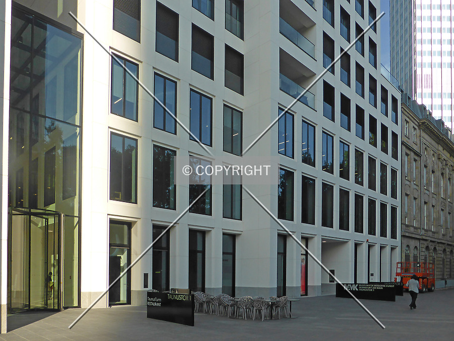 TaunusTurm Residential by Nephilim