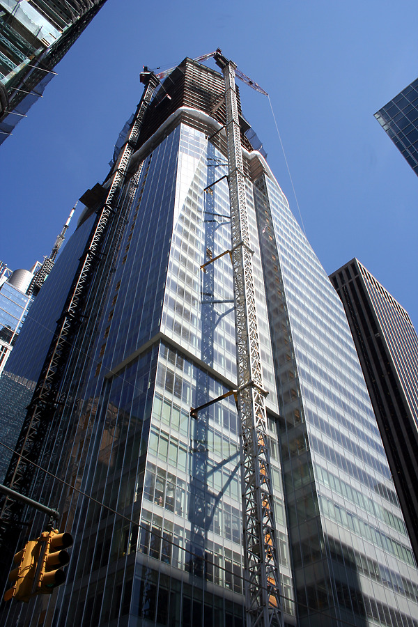 Bank of America Tower by Marshall Gerometta