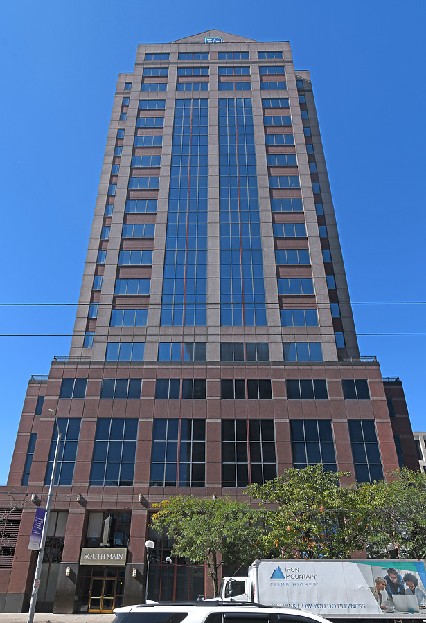 Fifth Third Center by John W. Cahill