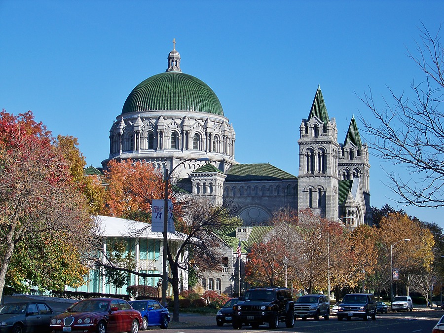 Cathedral Basilica of Saint Louis by Ryan Hildebrand
